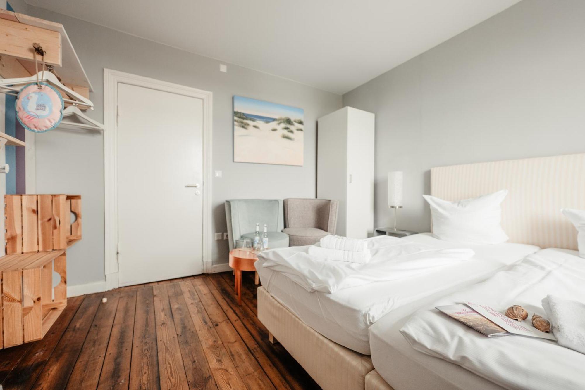 Hotel 'Das Strandhaus' ซังคท์ พีเทอร์-ออร์ดิง ภายนอก รูปภาพ